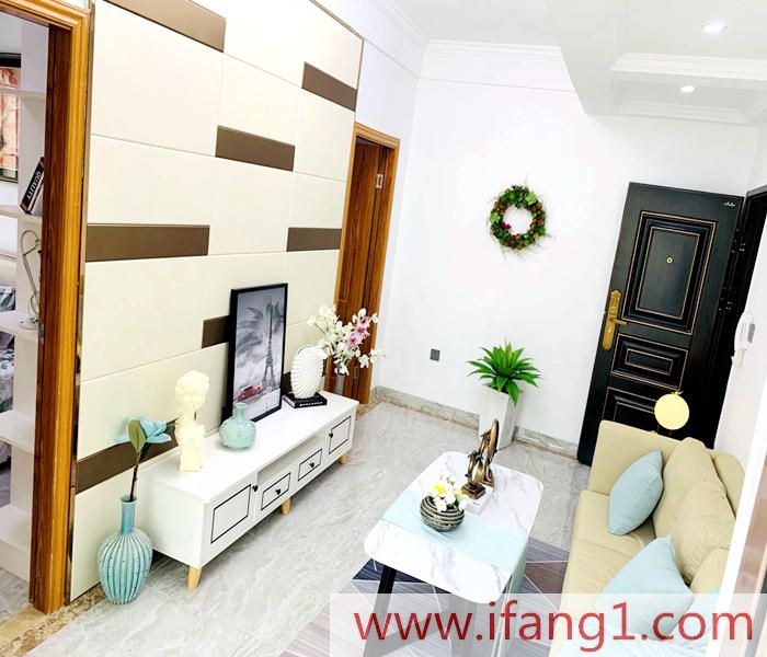 <a href=/longhua/ target=_blank class=infotextkey>大浪小產(chǎn)權房出售</a>：富麗華庭
