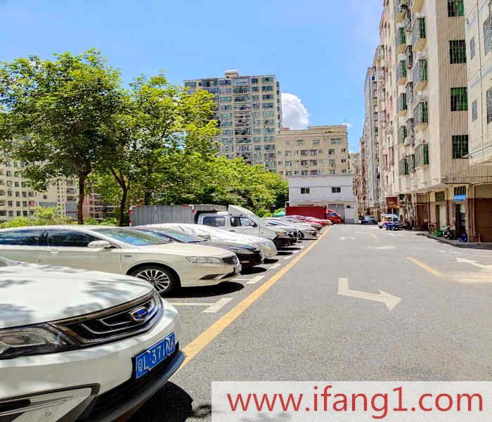 <a href=/longhua/ target=_blank class=infotextkey>大浪小產(chǎn)權房出售</a>信息